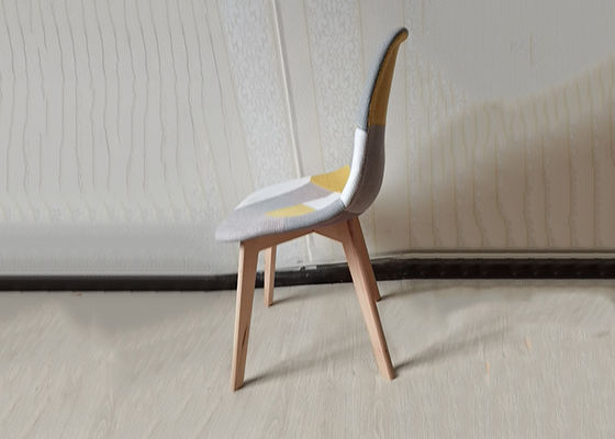 Beech Wire Velvet Dan Kursi Makan Kayu Dengan Desain Sandaran